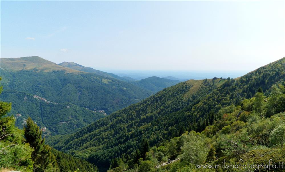 Campiglia Cervo (Biella, Italy) - Panoramic view from the road San Giovanni - Oropa